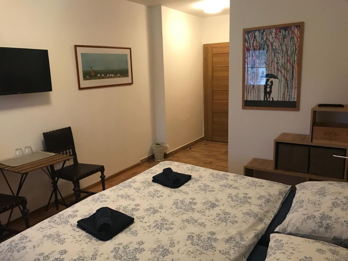 U Floderu Guest House Bavory Екстериор снимка