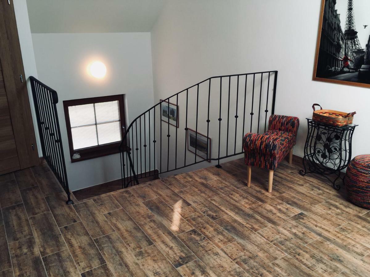 U Floderu Guest House Bavory Екстериор снимка