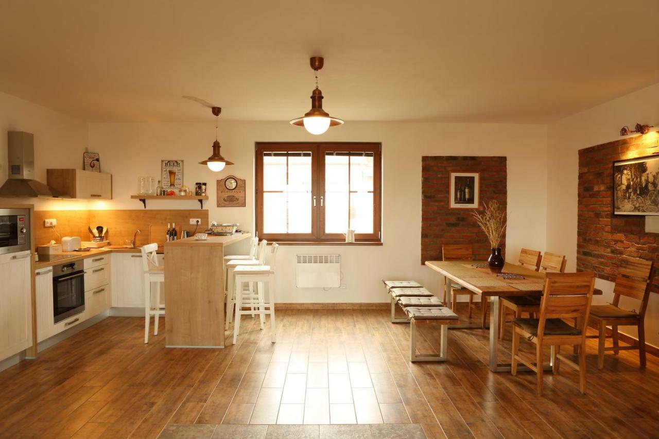 U Floderu Guest House Bavory Екстериор снимка
